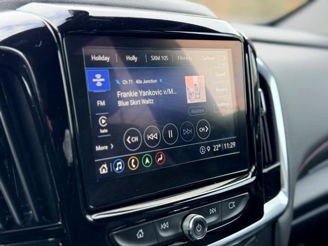 used 2023 Chevrolet Traverse car, priced at $37,997