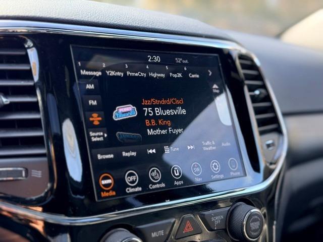 used 2020 Jeep Grand Cherokee car, priced at $18,999