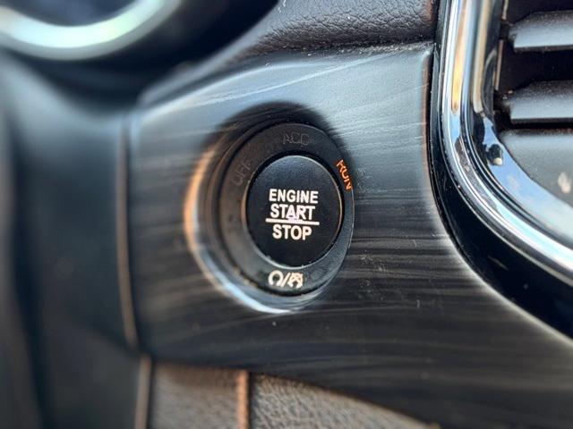 used 2020 Jeep Grand Cherokee car, priced at $18,999