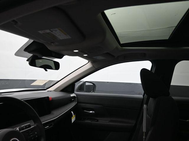 new 2026 Nissan Kicks car, priced at $26,514