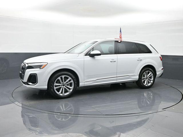 used 2025 Audi Q7 car, priced at $53,000