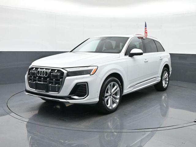 used 2025 Audi Q7 car, priced at $53,000