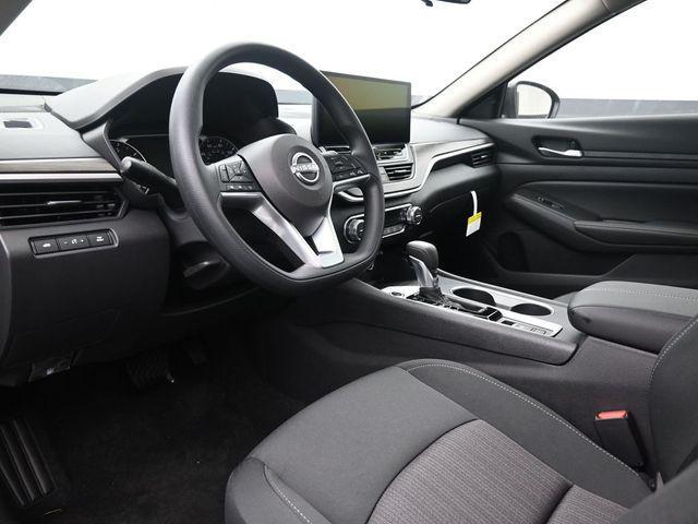 new 2025 Nissan Altima car, priced at $31,331