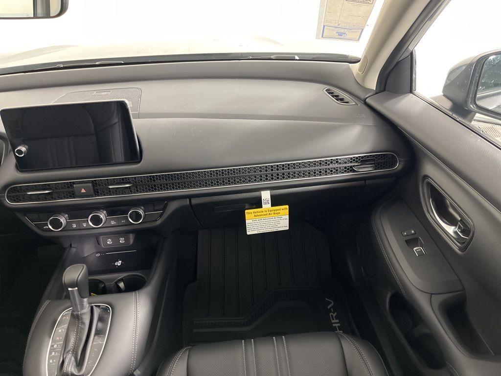new 2026 Honda HR-V car, priced at $33,455