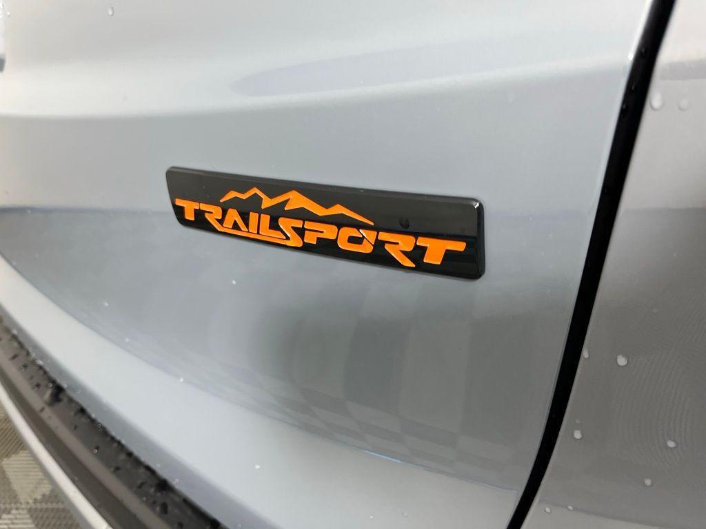 new 2026 Honda CR-V Hybrid car, priced at $40,705