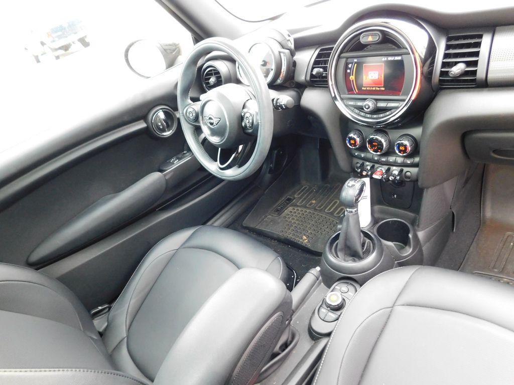 used 2019 MINI Hardtop car, priced at $18,415