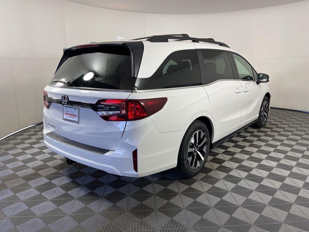 new 2026 Honda Odyssey car, priced at $46,140