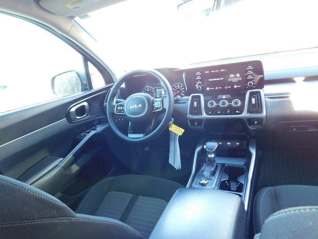 used 2022 Kia Sorento car, priced at $20,906