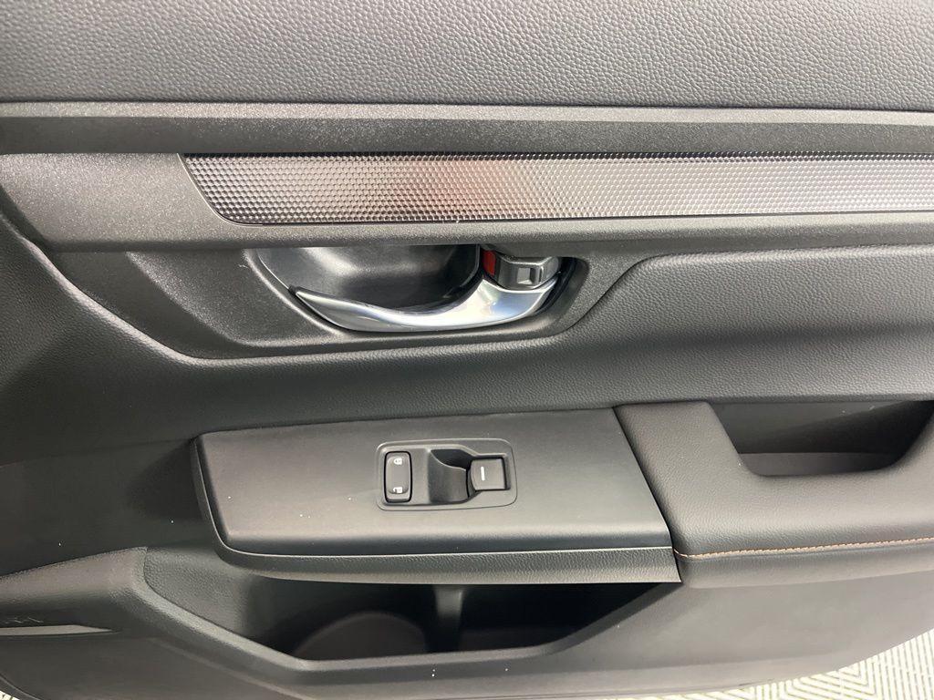 new 2026 Honda CR-V Hybrid car, priced at $40,175