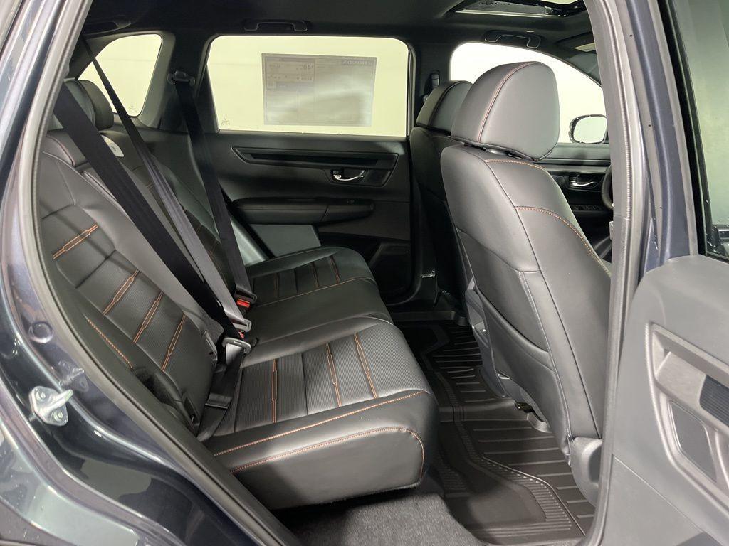 new 2026 Honda CR-V Hybrid car, priced at $40,175