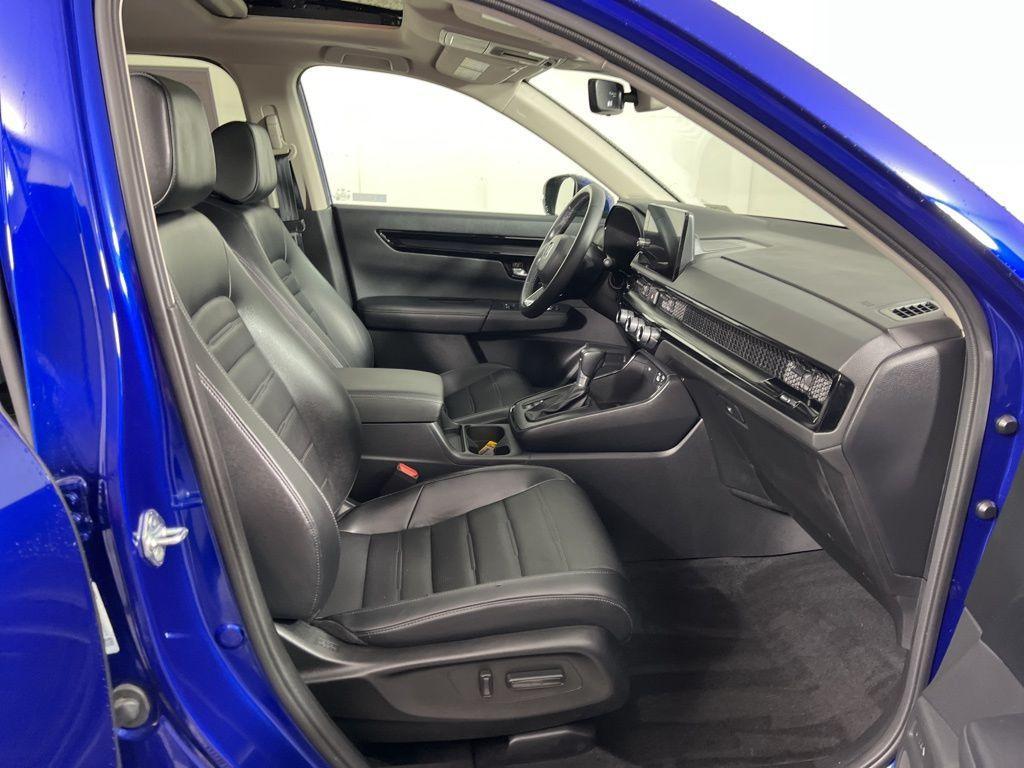used 2023 Honda CR-V car, priced at $32,790