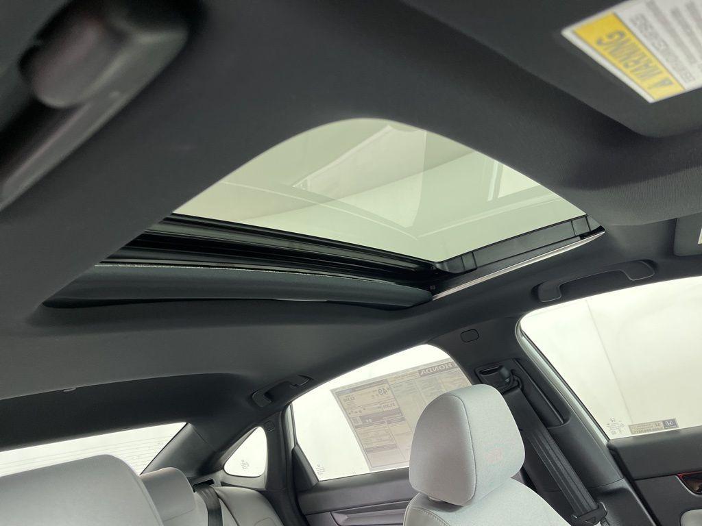 new 2026 Honda Civic Hybrid car, priced at $31,045