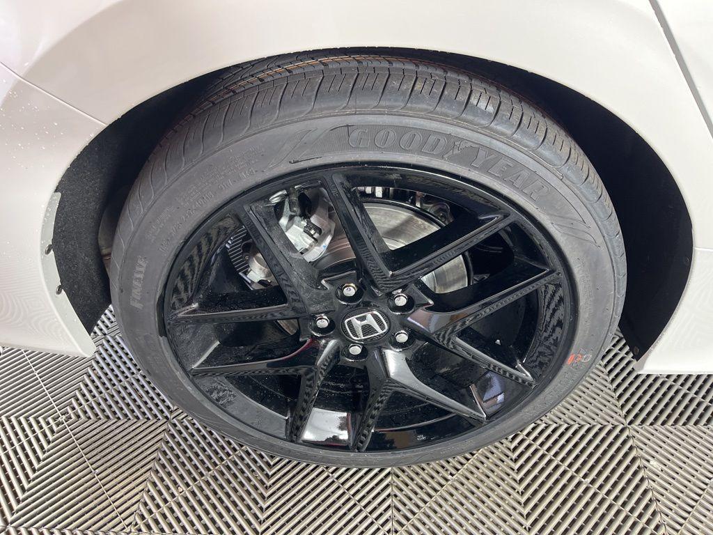 new 2026 Honda Civic Hybrid car, priced at $31,045