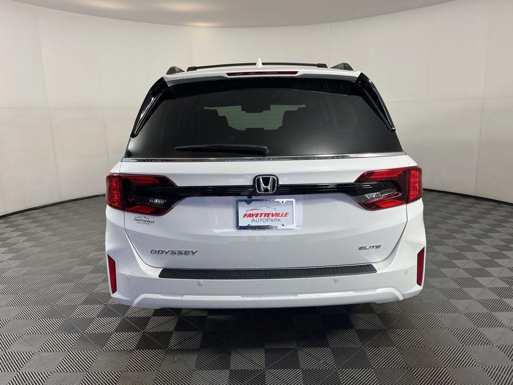 new 2026 Honda Odyssey car, priced at $54,605
