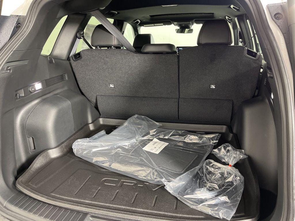 new 2026 Honda CR-V Hybrid car, priced at $40,630