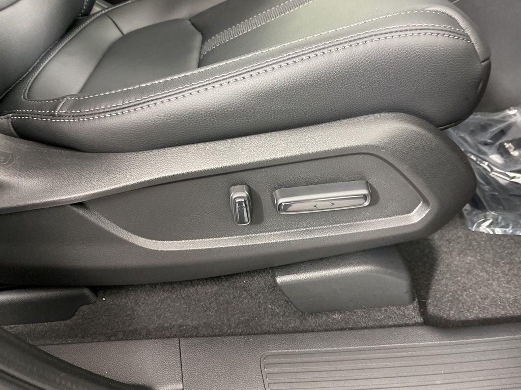 new 2026 Honda Pilot car, priced at $47,195