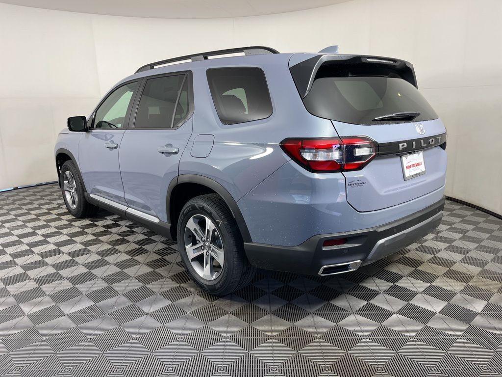 new 2026 Honda Pilot car, priced at $47,195