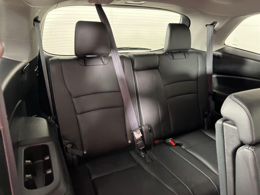 used 2022 Honda Pilot car, priced at $31,595