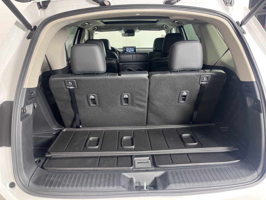 new 2025 Honda Pilot car, priced at $54,300