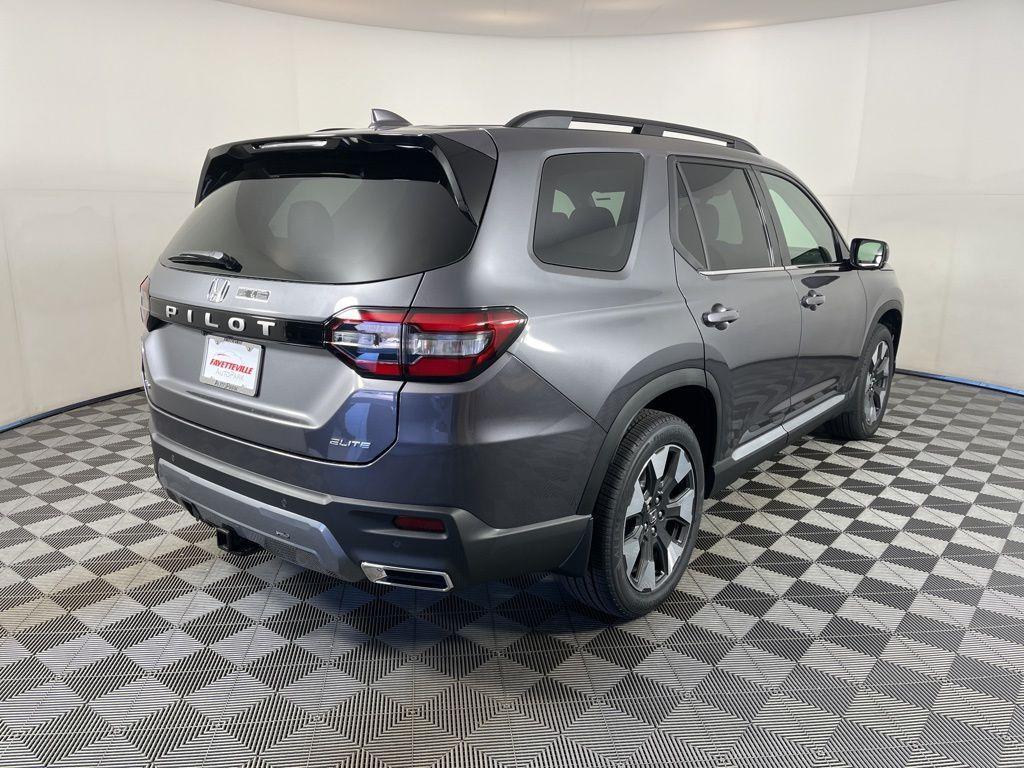 new 2026 Honda Pilot car, priced at $56,035