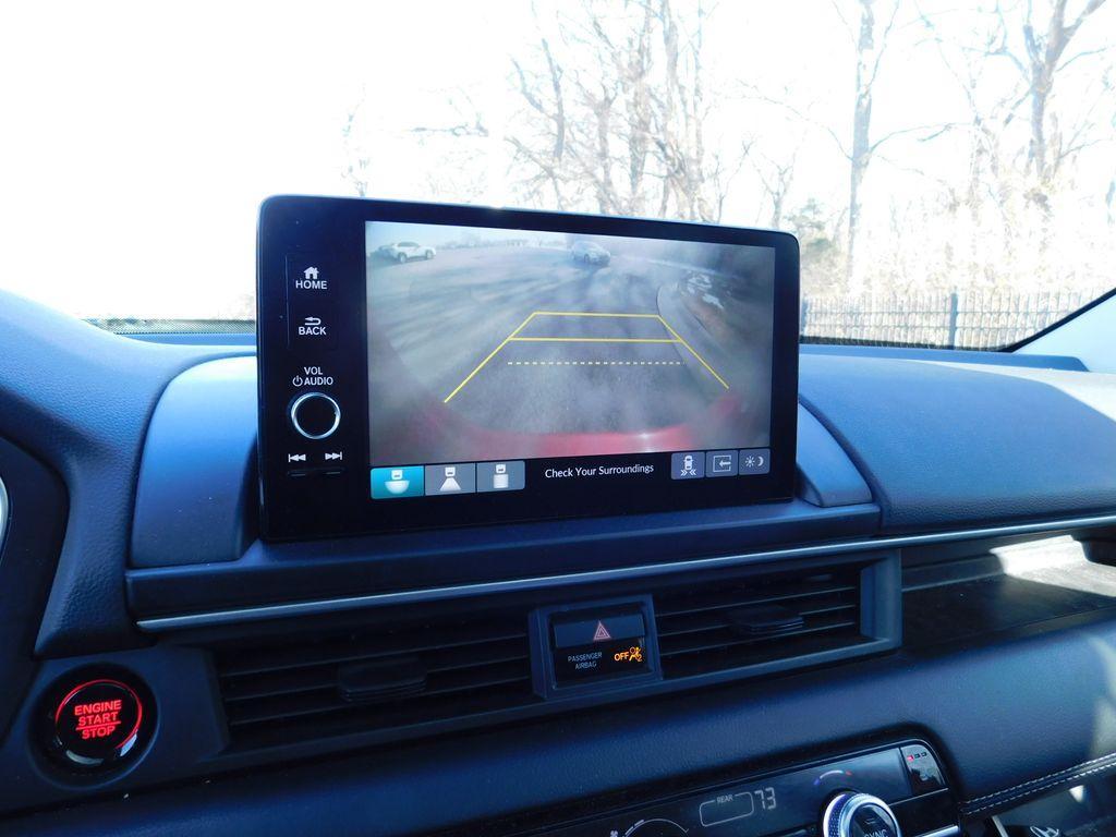 used 2025 Honda Pilot car, priced at $40,640