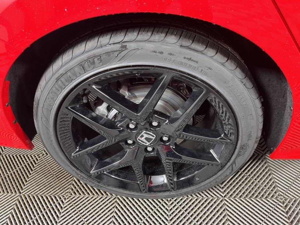 new 2026 Honda Civic Hybrid car, priced at $29,214