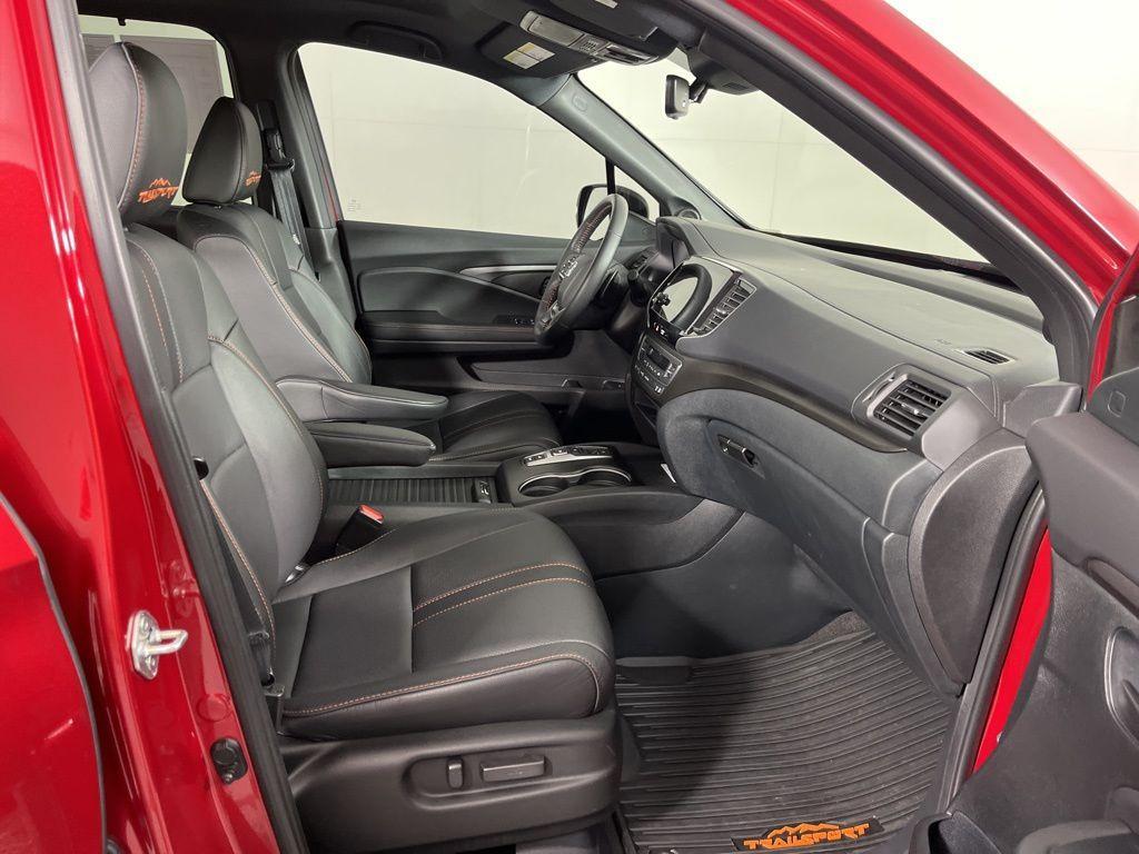 used 2023 Honda Passport car, priced at $32,440