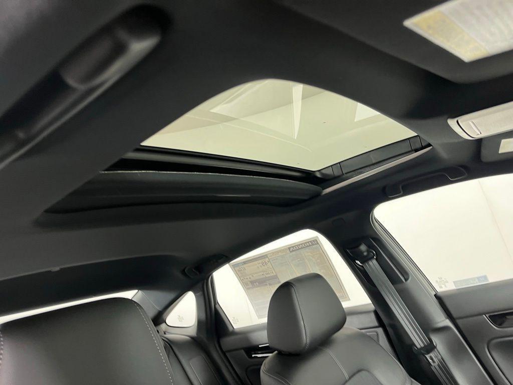 new 2026 Honda Civic Hybrid car, priced at $33,590