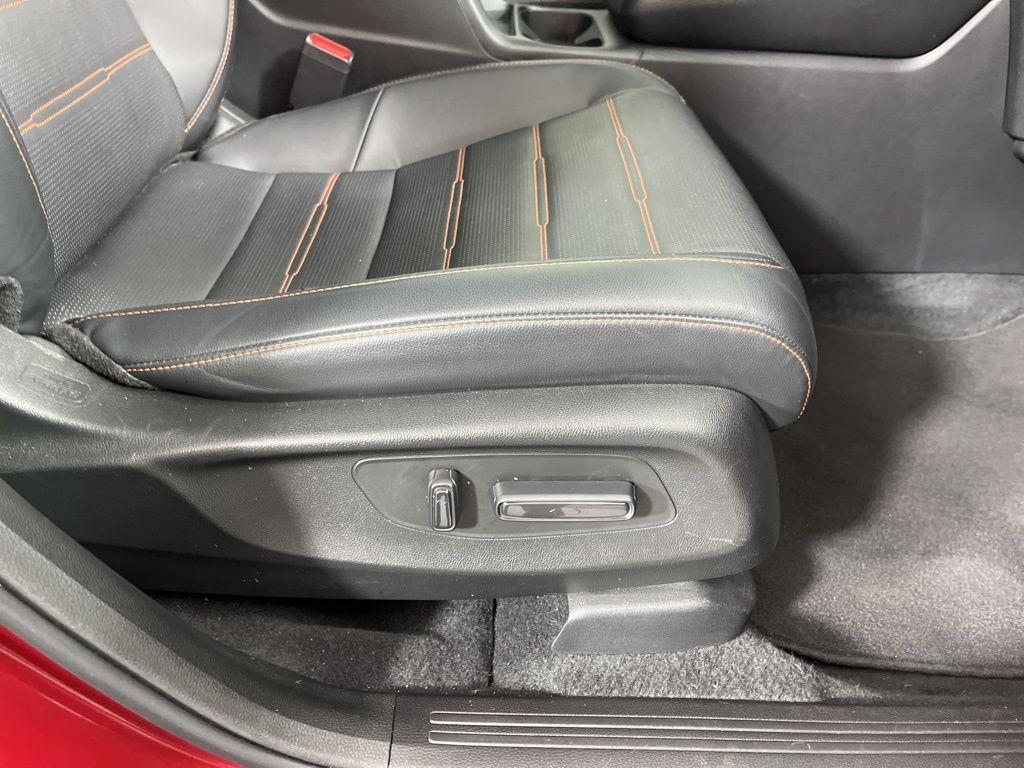 used 2023 Honda CR-V Hybrid car, priced at $33,450