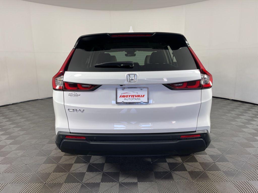 used 2025 Honda CR-V car, priced at $33,000