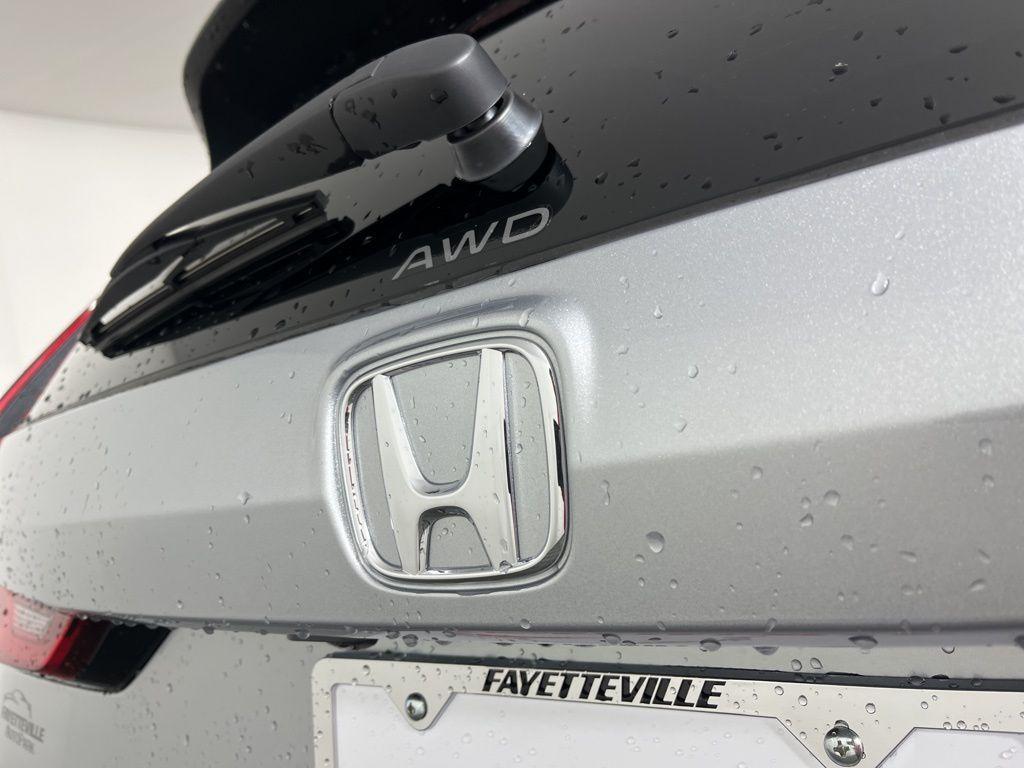 new 2026 Honda CR-V Hybrid car, priced at $38,580
