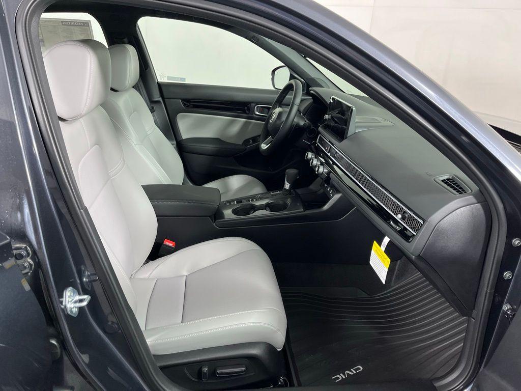 new 2026 Honda Civic Hybrid car, priced at $33,590