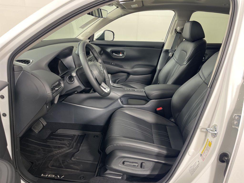 new 2026 Honda HR-V car, priced at $33,455