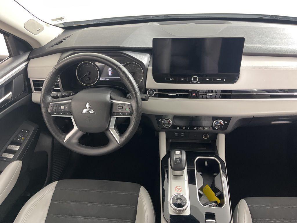 used 2025 Mitsubishi Outlander car, priced at $24,310