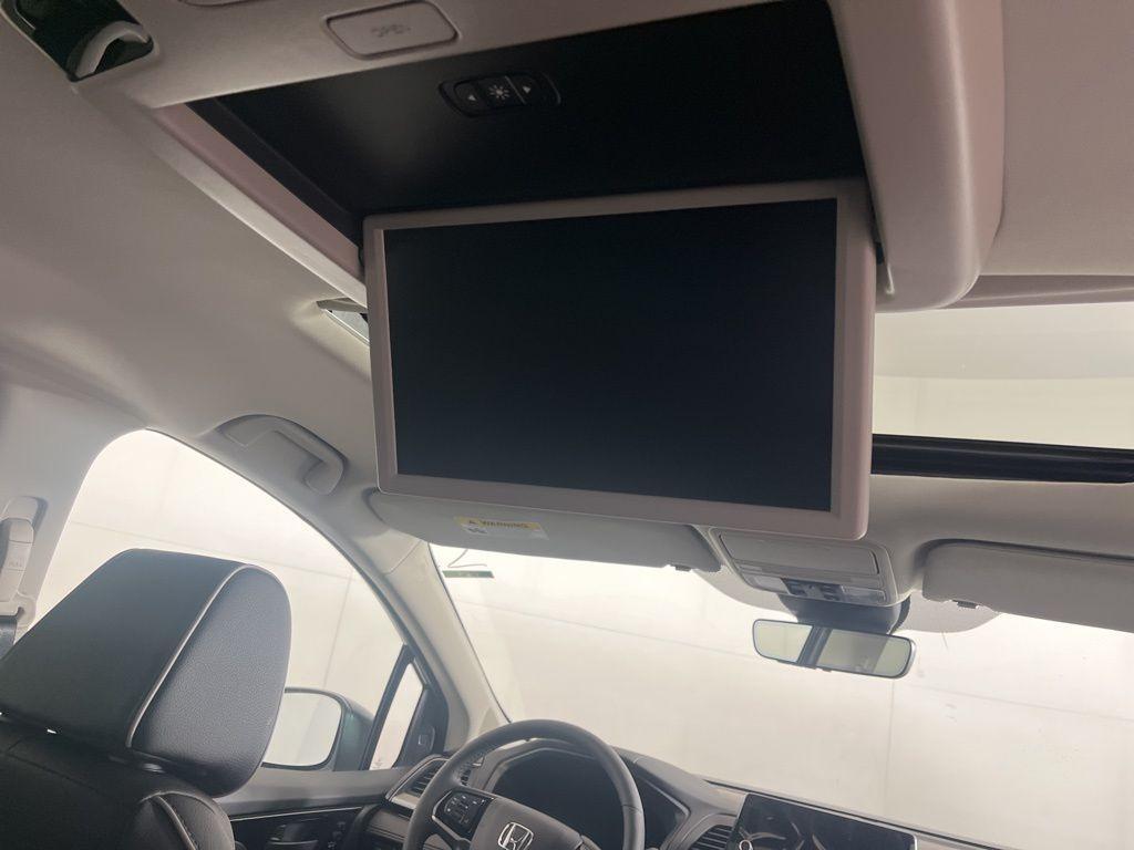 new 2026 Honda Odyssey car, priced at $48,990