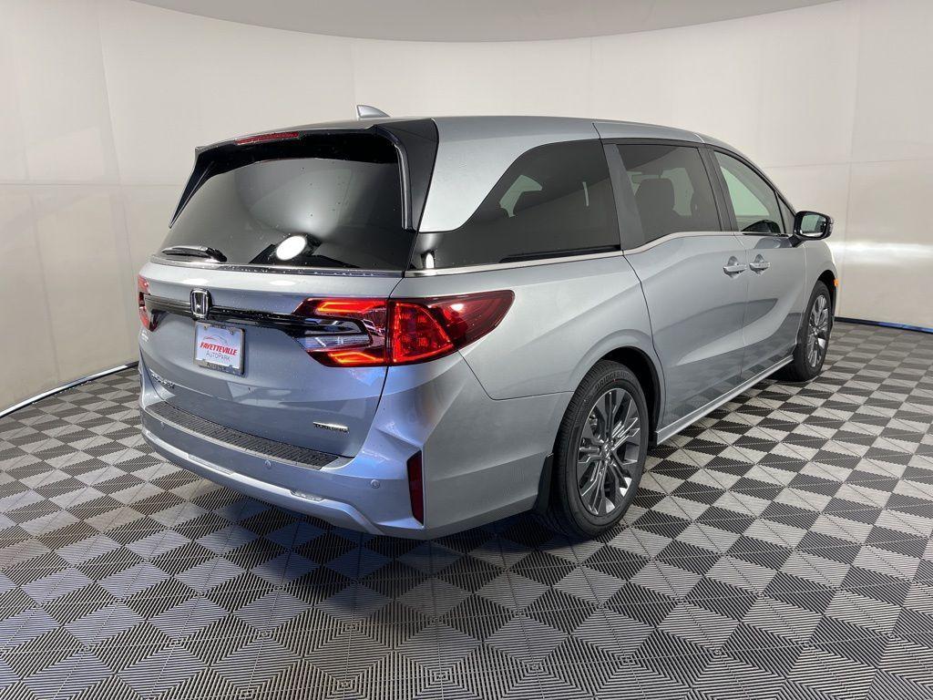 new 2026 Honda Odyssey car, priced at $48,990