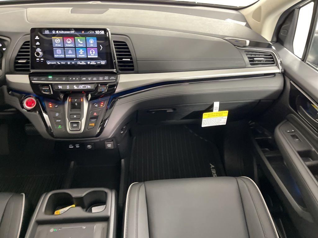 new 2026 Honda Odyssey car, priced at $48,990