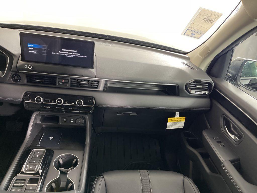 new 2026 Honda Pilot car, priced at $45,990