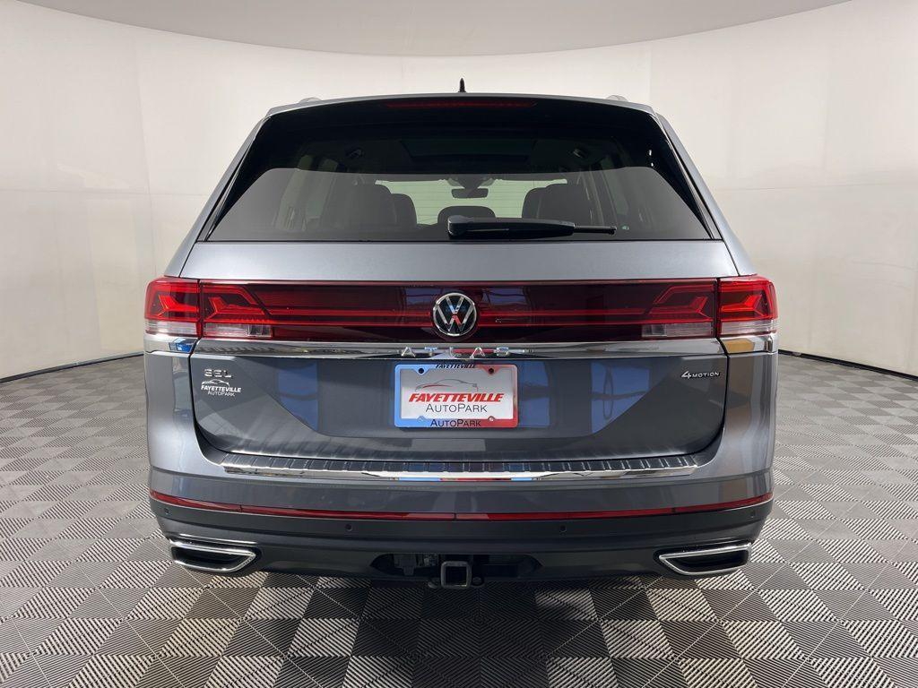 used 2024 Volkswagen Atlas car, priced at $33,670