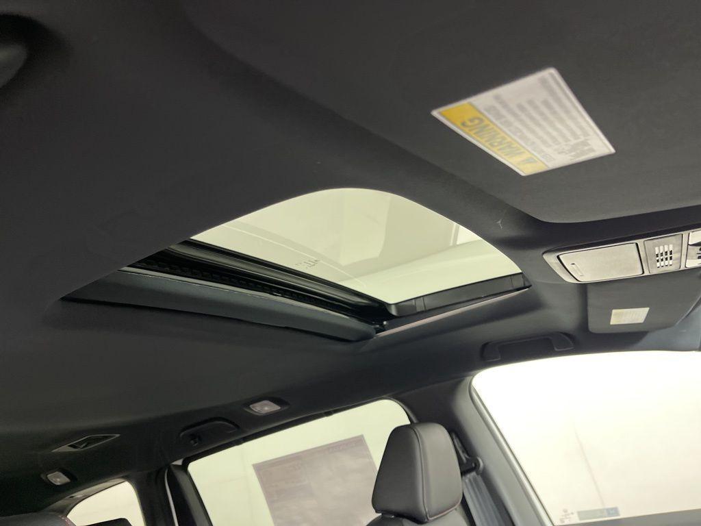 new 2026 Honda Odyssey car, priced at $45,845