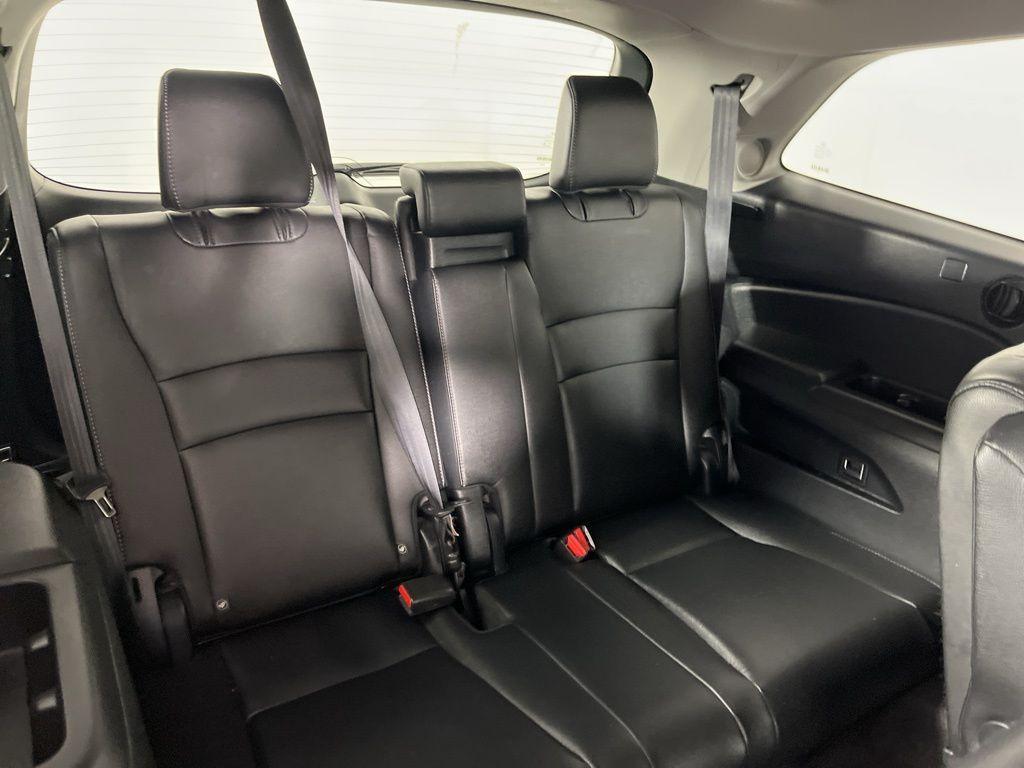 used 2022 Honda Pilot car, priced at $33,320