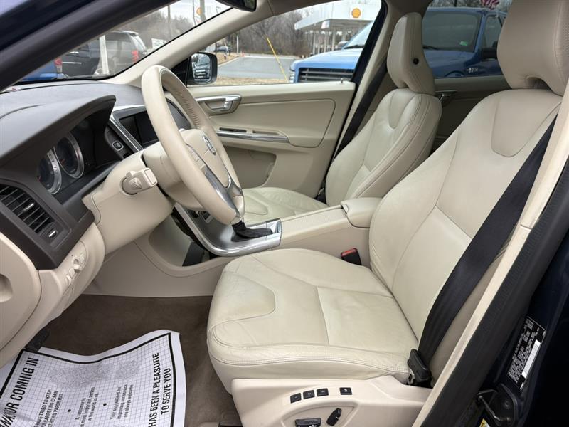 used 2013 Volvo XC60 car, priced at $8,700