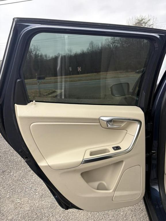 used 2013 Volvo XC60 car, priced at $8,700