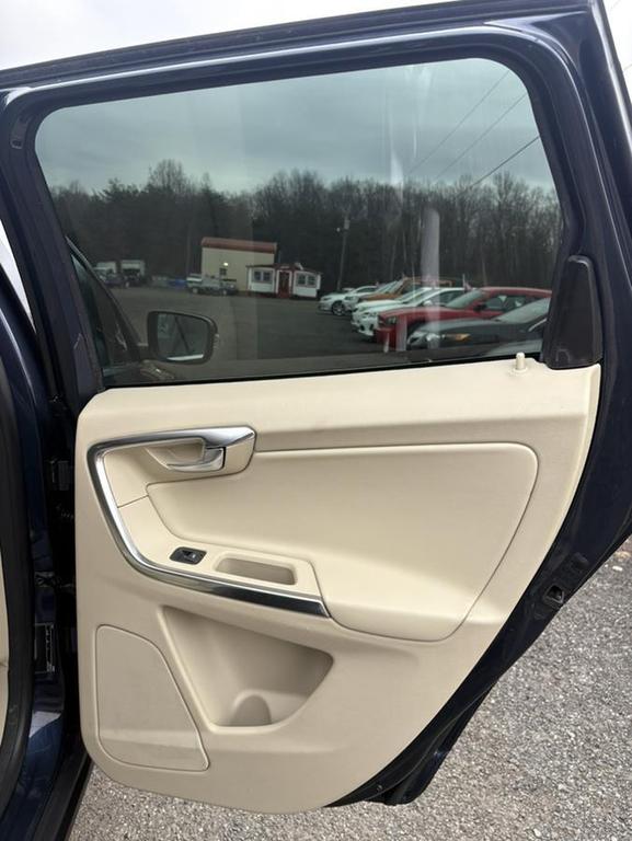 used 2013 Volvo XC60 car, priced at $8,700