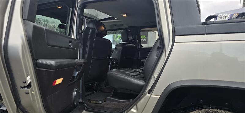 used 2005 Hummer H2 car, priced at $19,900
