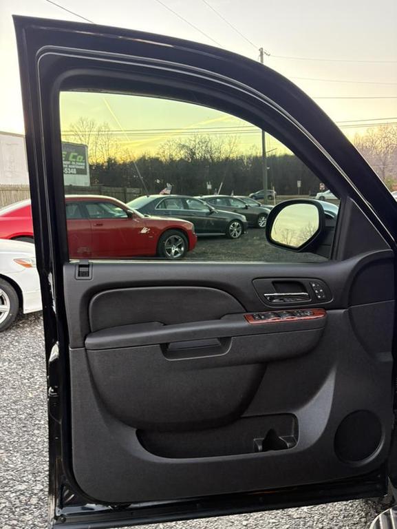 used 2010 Chevrolet Suburban car, priced at $14,900