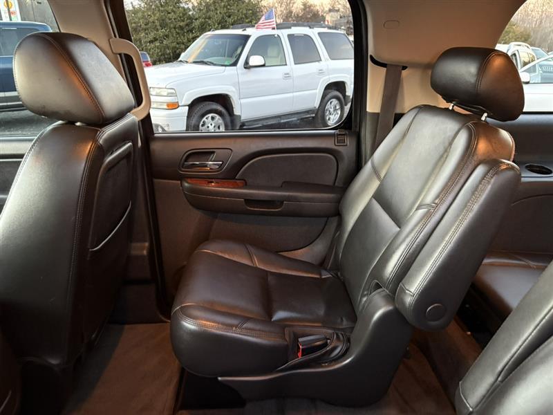 used 2010 Chevrolet Suburban car, priced at $14,900