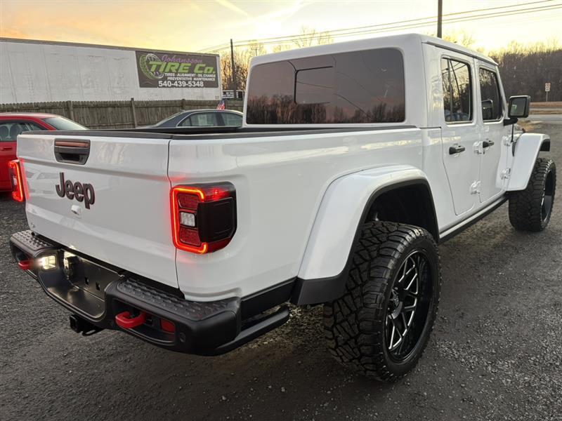 used 2021 Jeep Gladiator car, priced at $28,000
