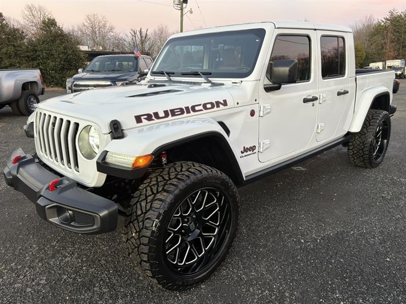 used 2021 Jeep Gladiator car, priced at $28,000