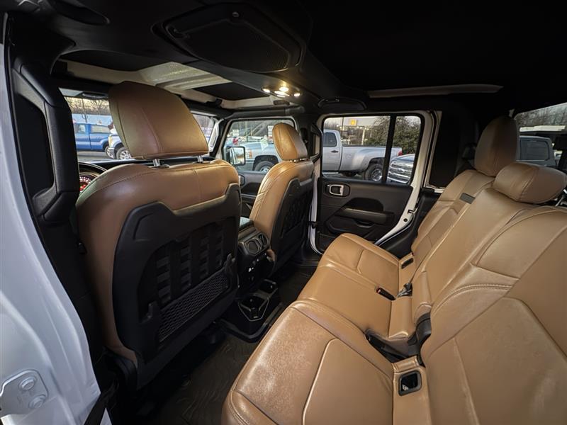 used 2021 Jeep Gladiator car, priced at $28,000